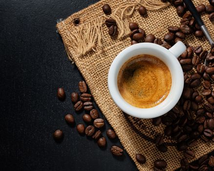 Ako spoznať kvalitnú kávu? (+ tipy na najlepšie slovenské pražiarne)